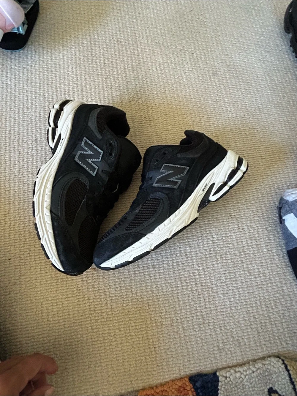 New Balance Kids  Black Mesh & Suede Sneakers